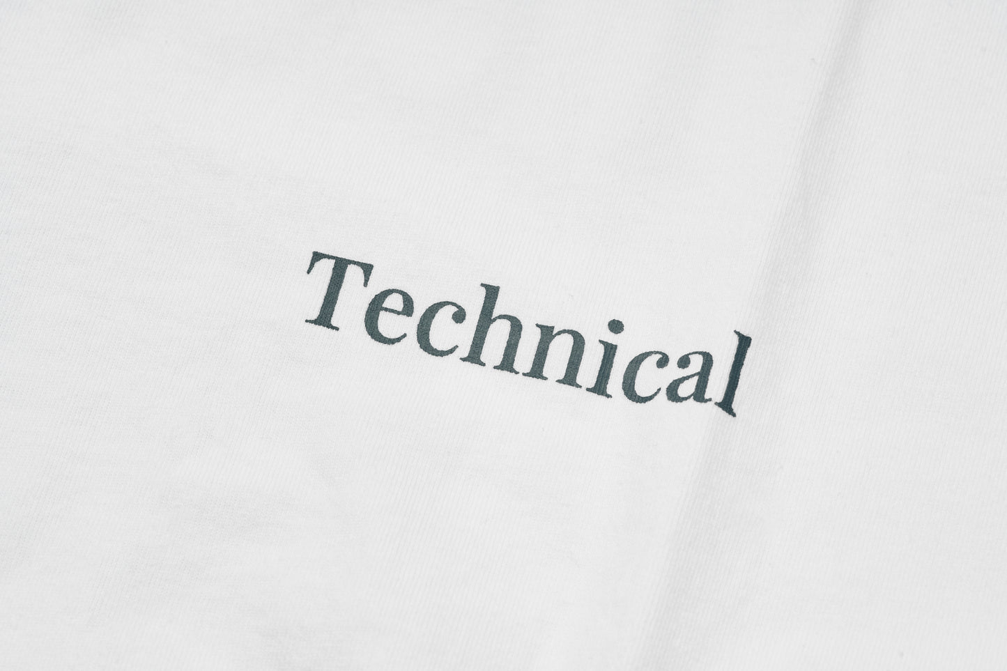 TECHNICAL Knowledge Series – Multicolour White Tee