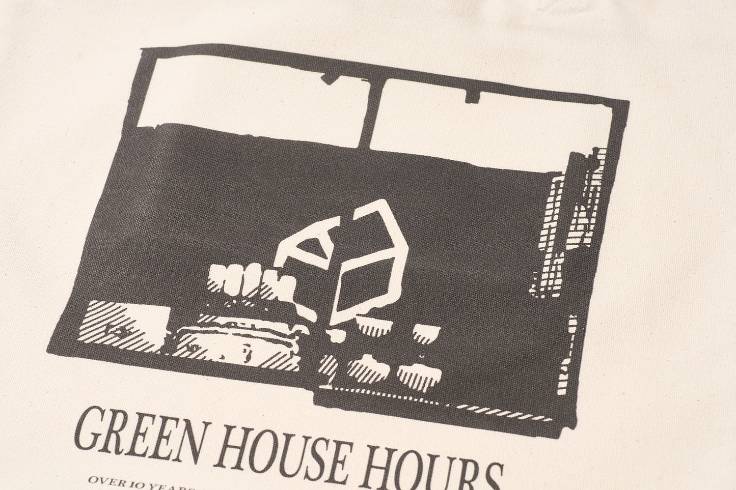 UNIQLO X GREEN HOUSE  “GREEN HOUSE HOURS” WINDOW BAG