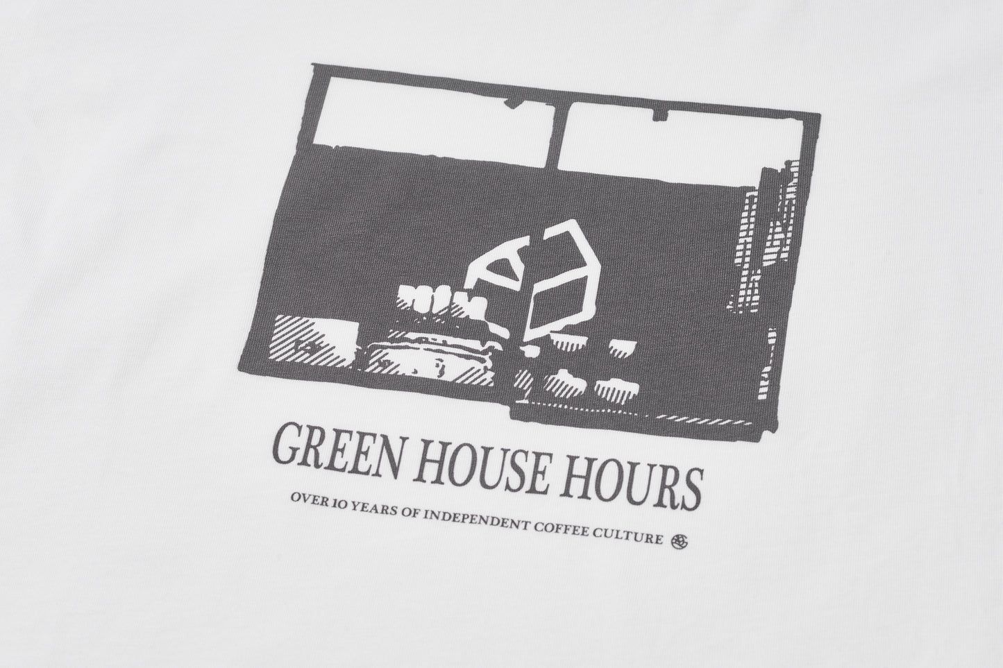 UNIQLO X GREEN HOUSE  “GREEN HOUSE HOURS”  WINDOW TEE