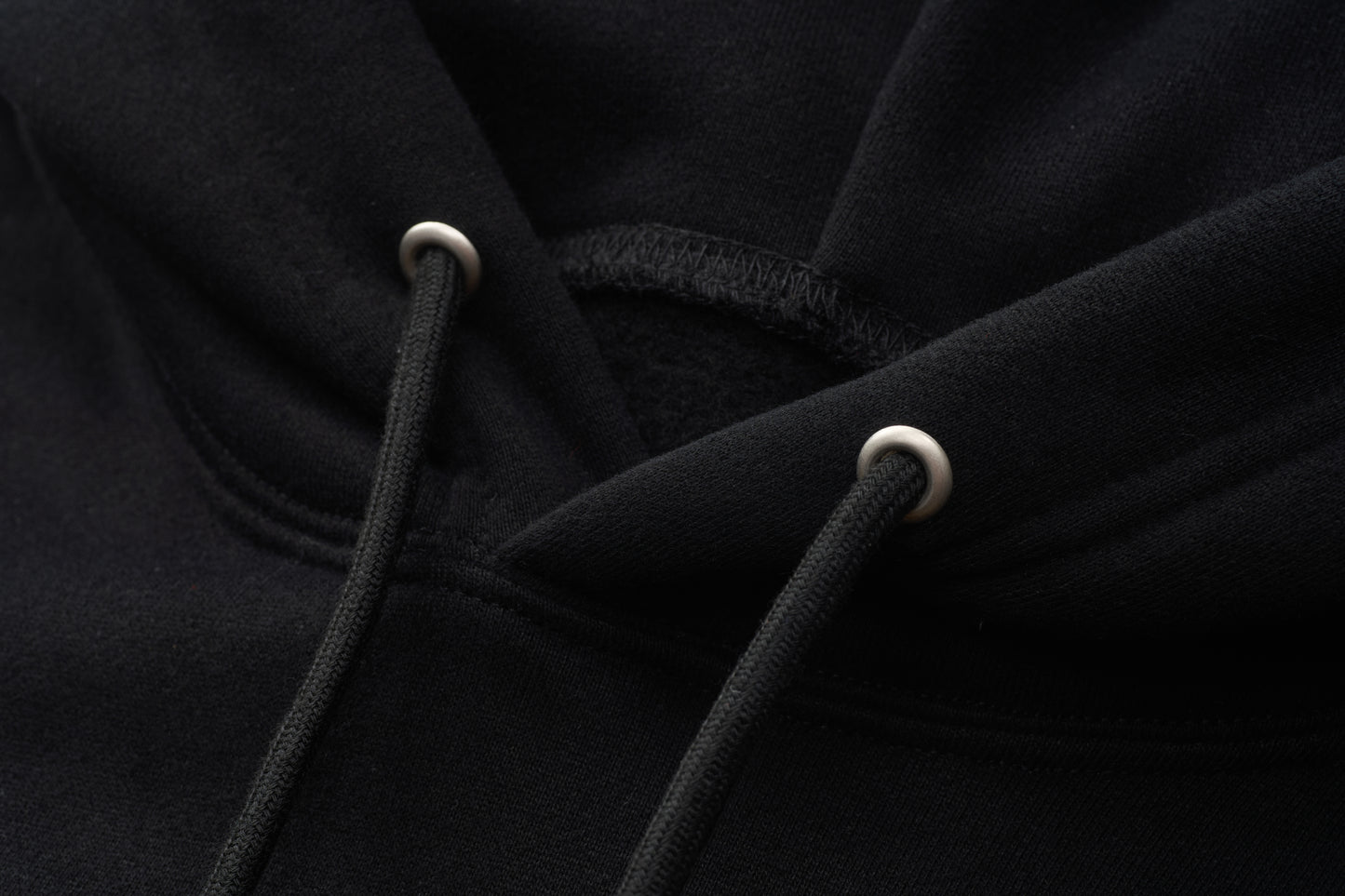 THE ARTISTE DRAGON HEAD HOODED-BLACK