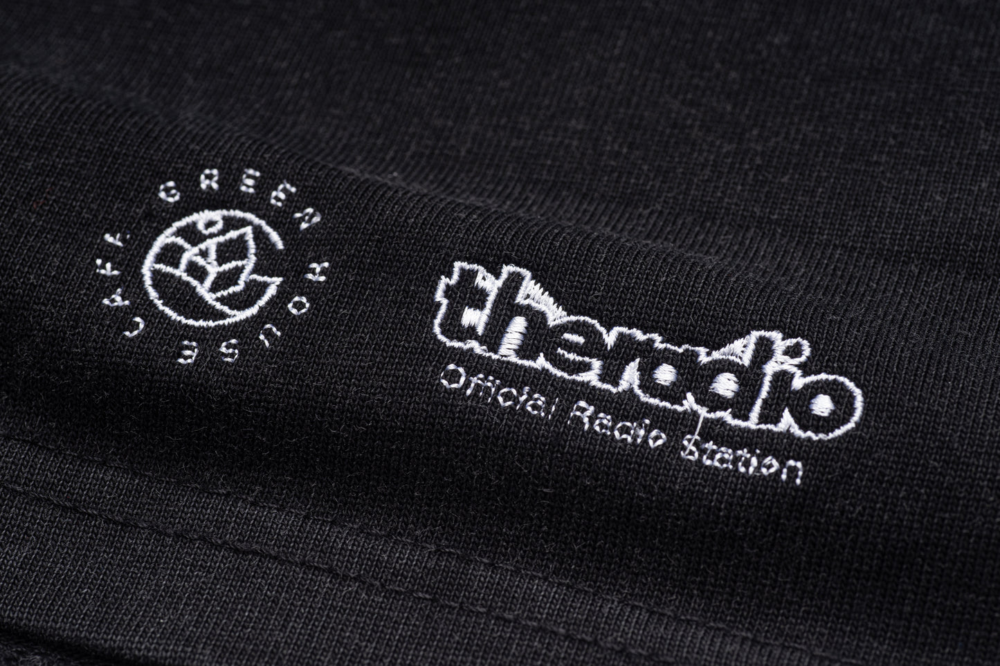 GREENHOUSE x theradio "THE ARTISTE" SERIES BLACK WASH PRINT TEE