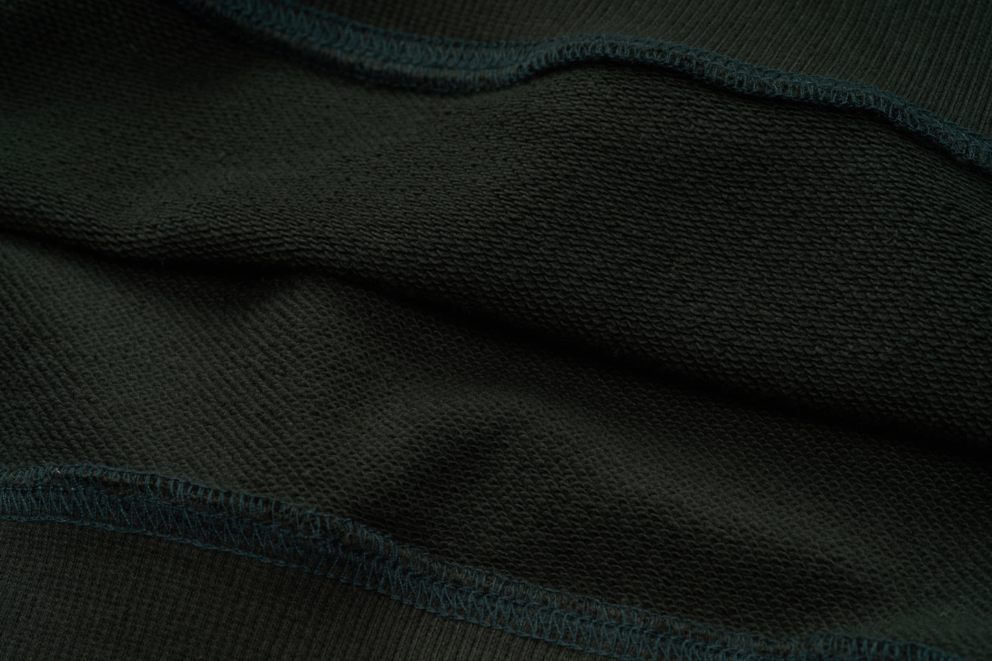 Mizuno Sportstyle and WELL DONE Present “OLD FORM, NEW FEEL”  Crewneck — Dark Green