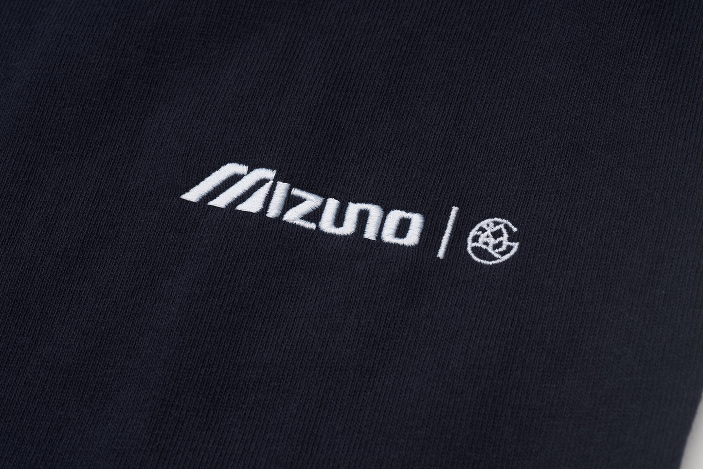 GREENHOUSE x Mizuno "Step by Step by Step" SERIES PRINT TEE BLUE