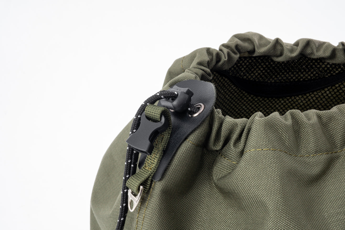 GREEN HOUSE Urban Outdoor Bag in Exclusive Green Cordura